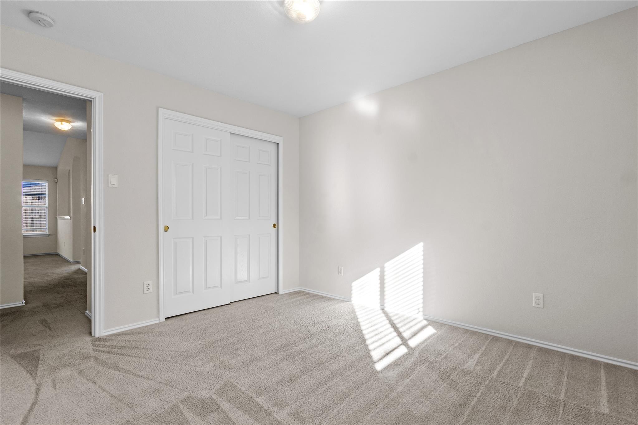 11132 Crazy Well Dr Property Photo 23