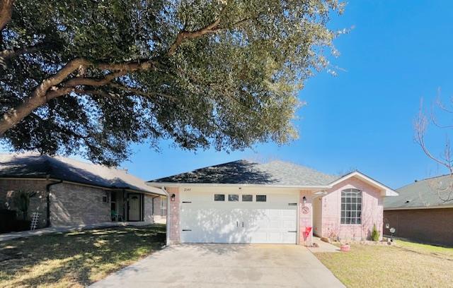 2149 Keystone Dr Property Photo