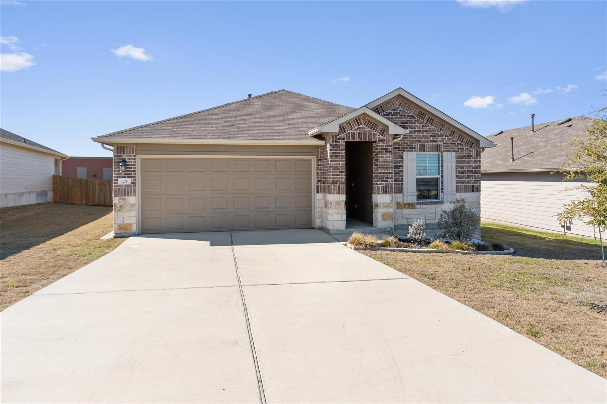 124 Brody Ln Property Photo