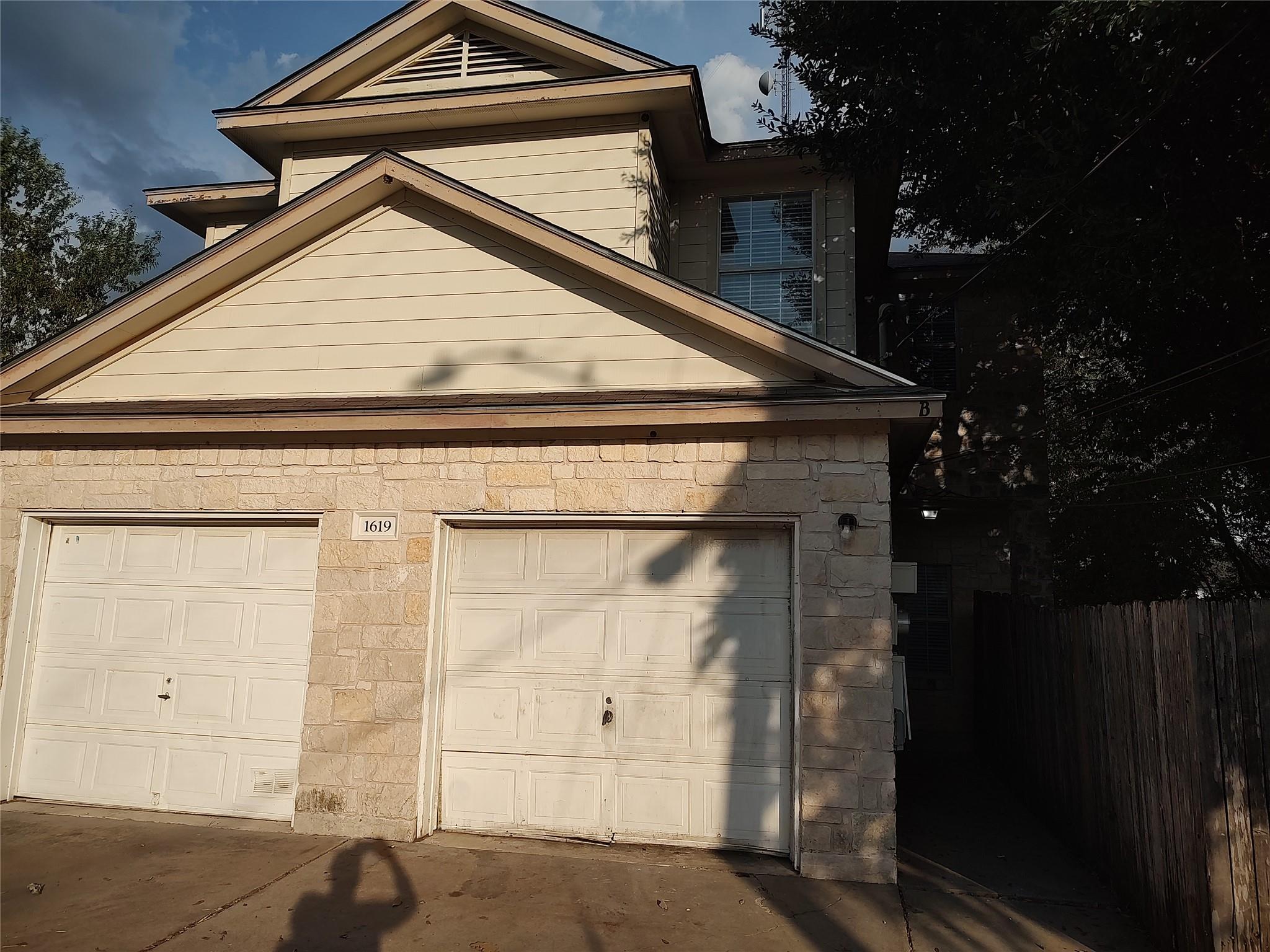 1619 Constantino Cir #B Property Photo 1