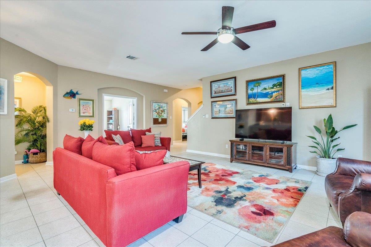 172 Mistflower Ln Property Photo 8