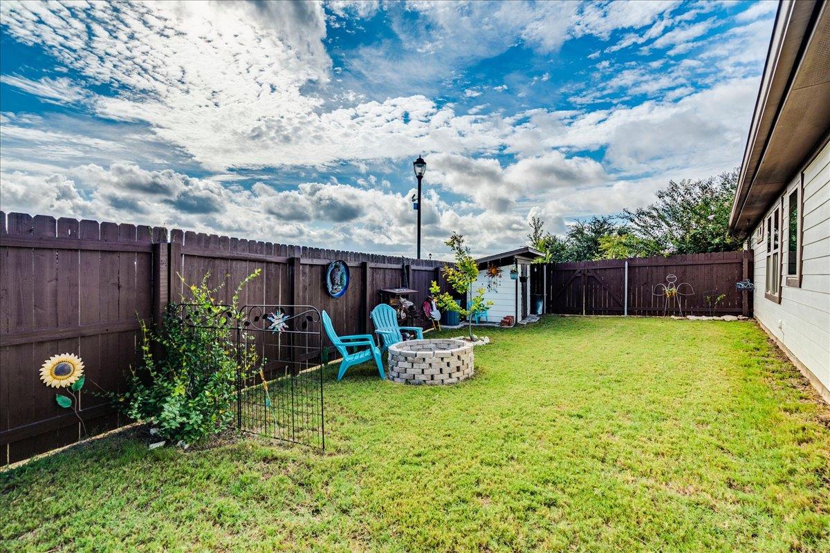 172 Mistflower Ln Property Photo 31