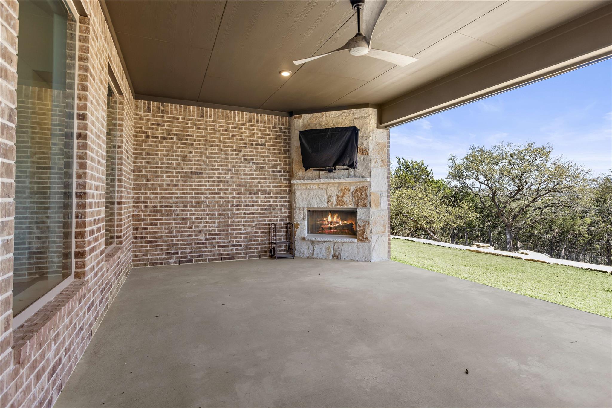 3208 Waggoner Dr Property Photo 7