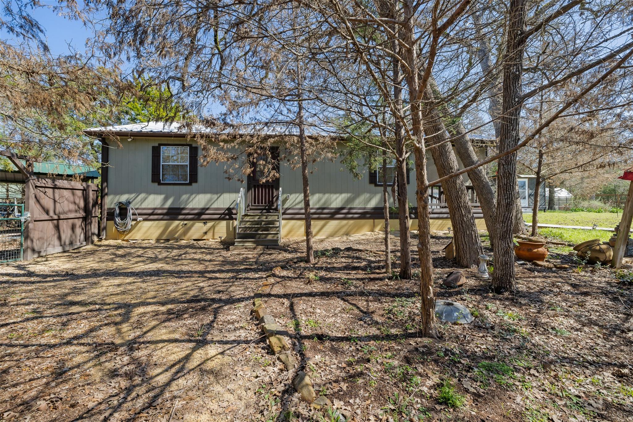 316 Woodvine Ln Property Photo 20
