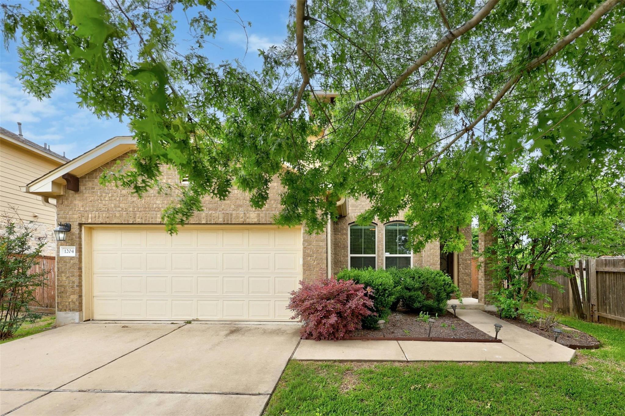 1204 April Meadows Loop Property Photo 25