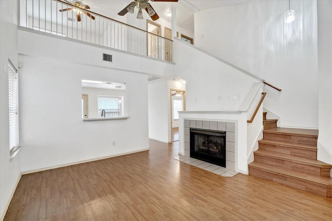 1405 Scottsdale Dr Property Photo 4