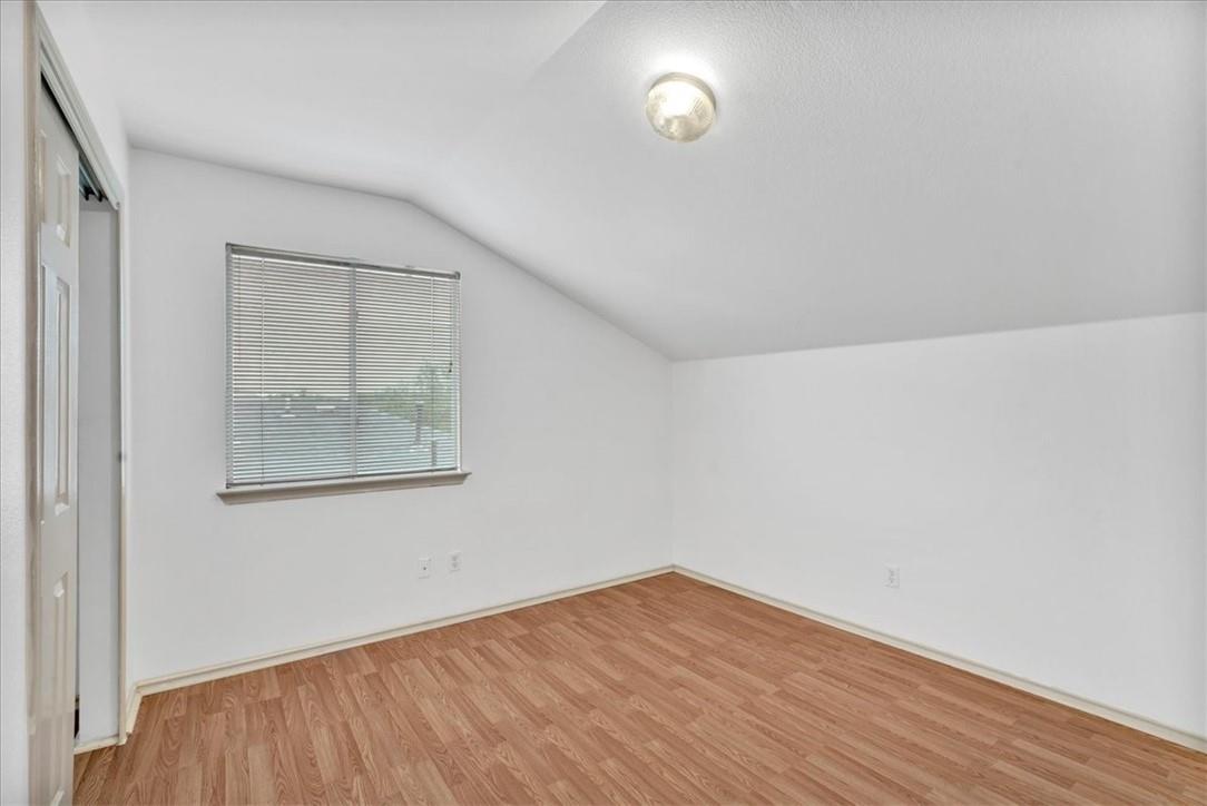 1405 Scottsdale Dr Property Photo 12