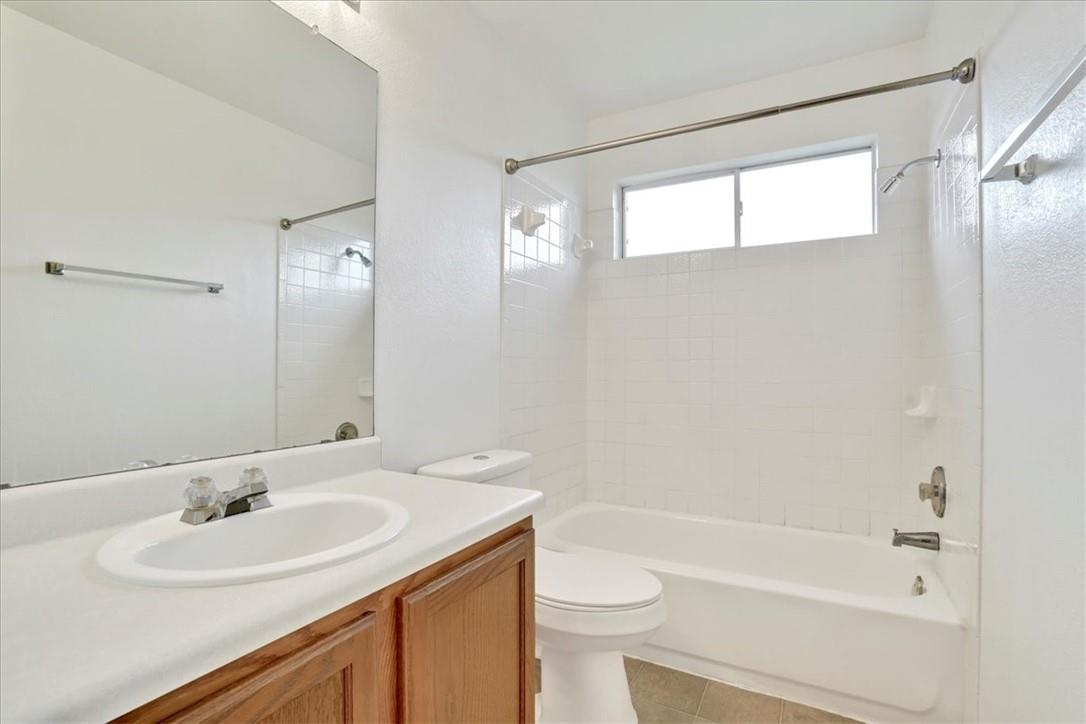 1405 Scottsdale Dr Property Photo 17