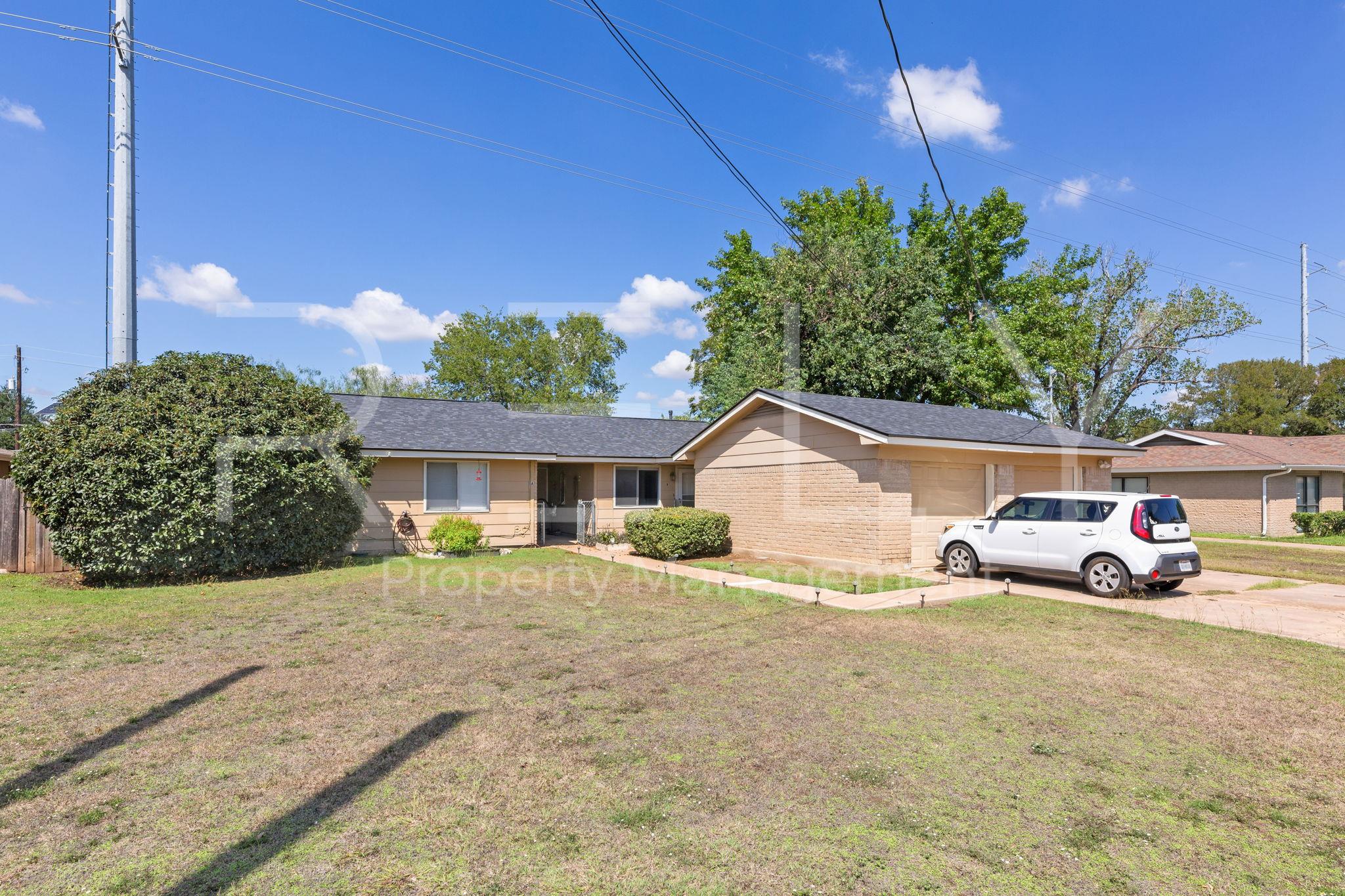 409 E Janis Dr #b Property Photo 1