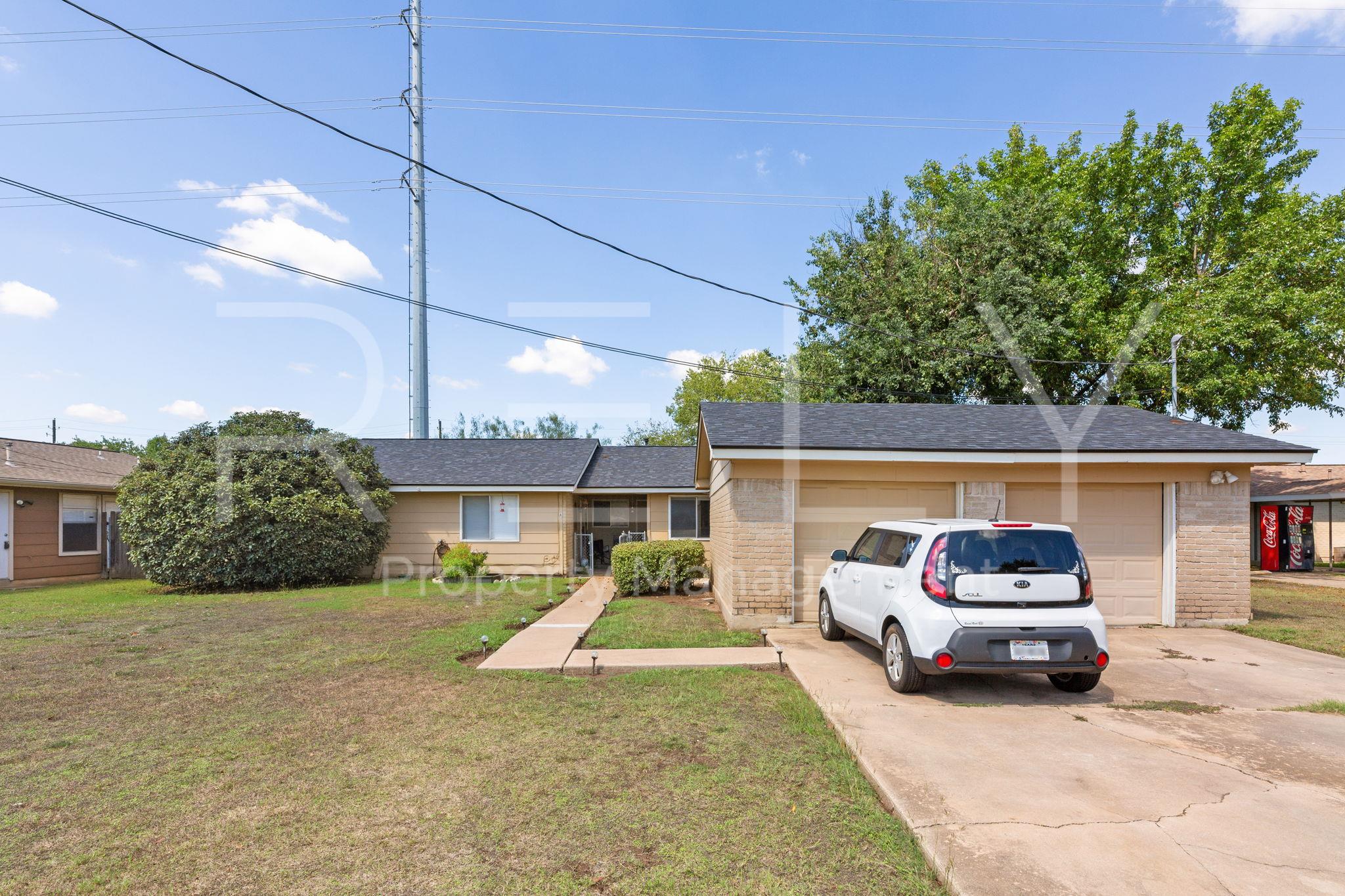 409 E Janis Dr #b Property Photo 2