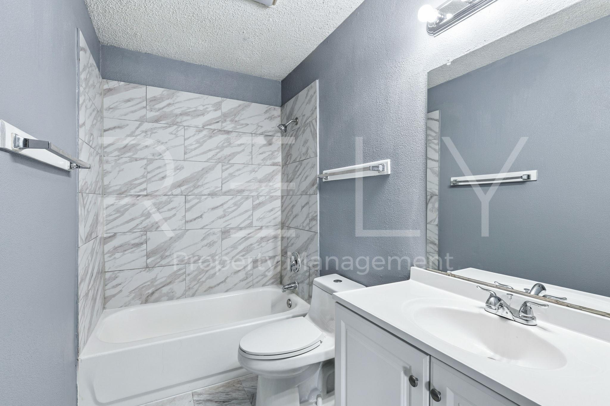 409 E Janis Dr #b Property Photo 15