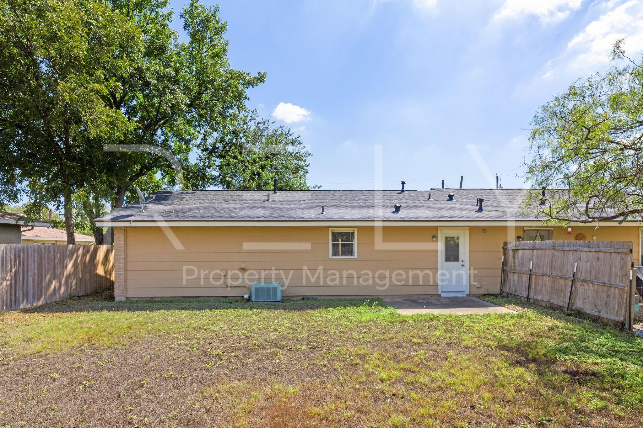 409 E Janis Dr #b Property Photo 25