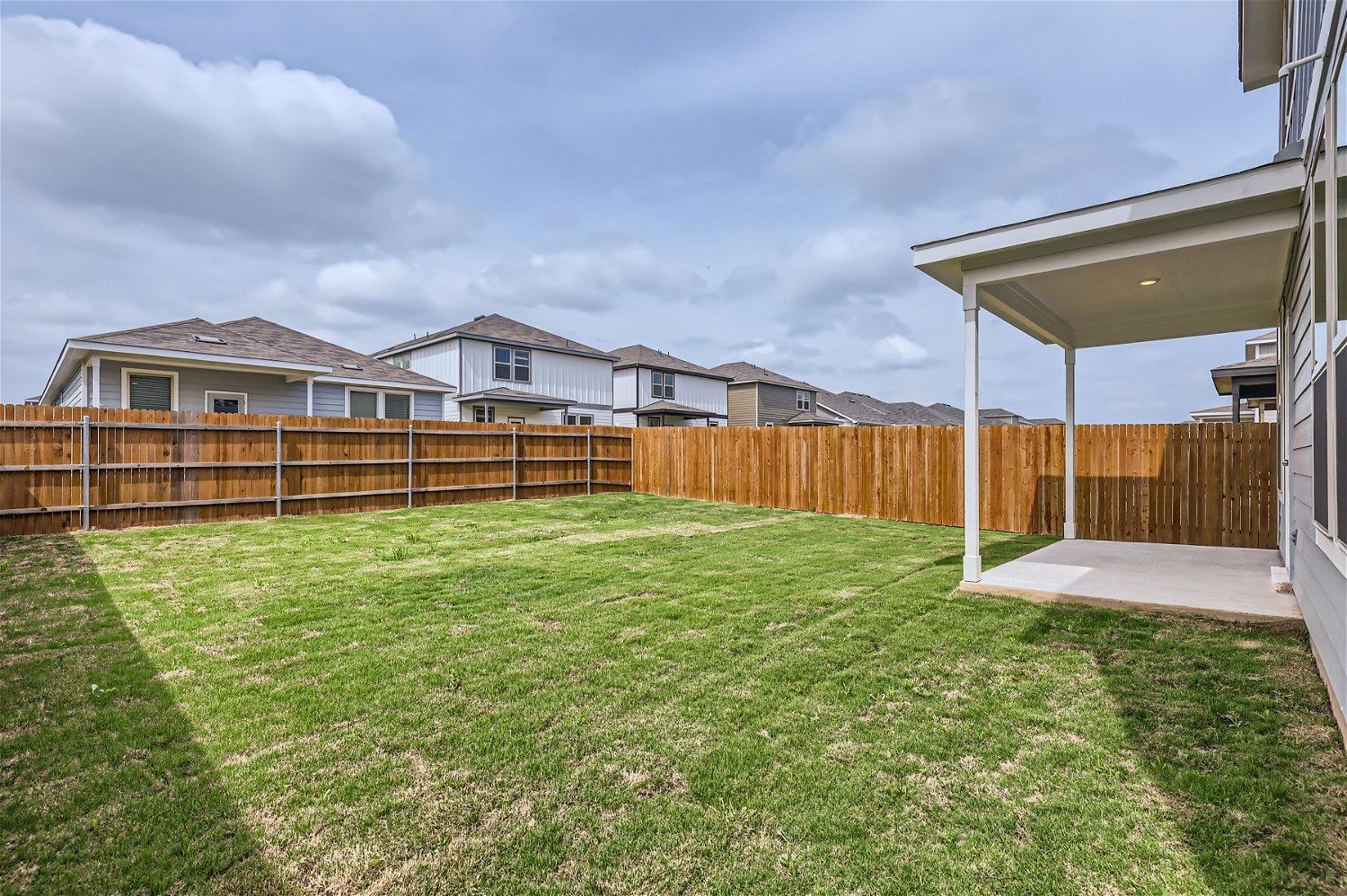 74 Pacific Loon St Property Photo 10