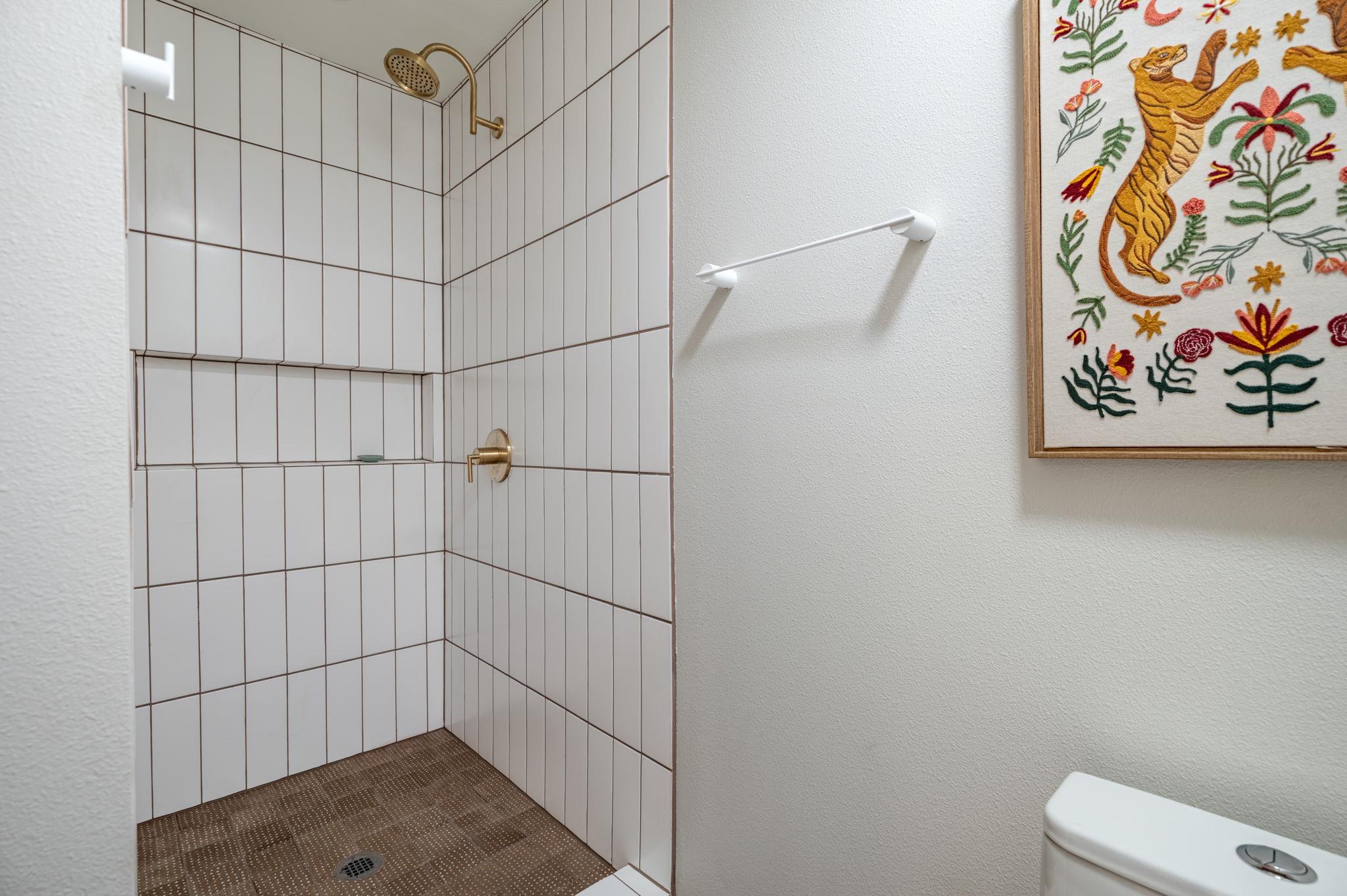 7711 Shoal Creek Blvd Property Photo 28