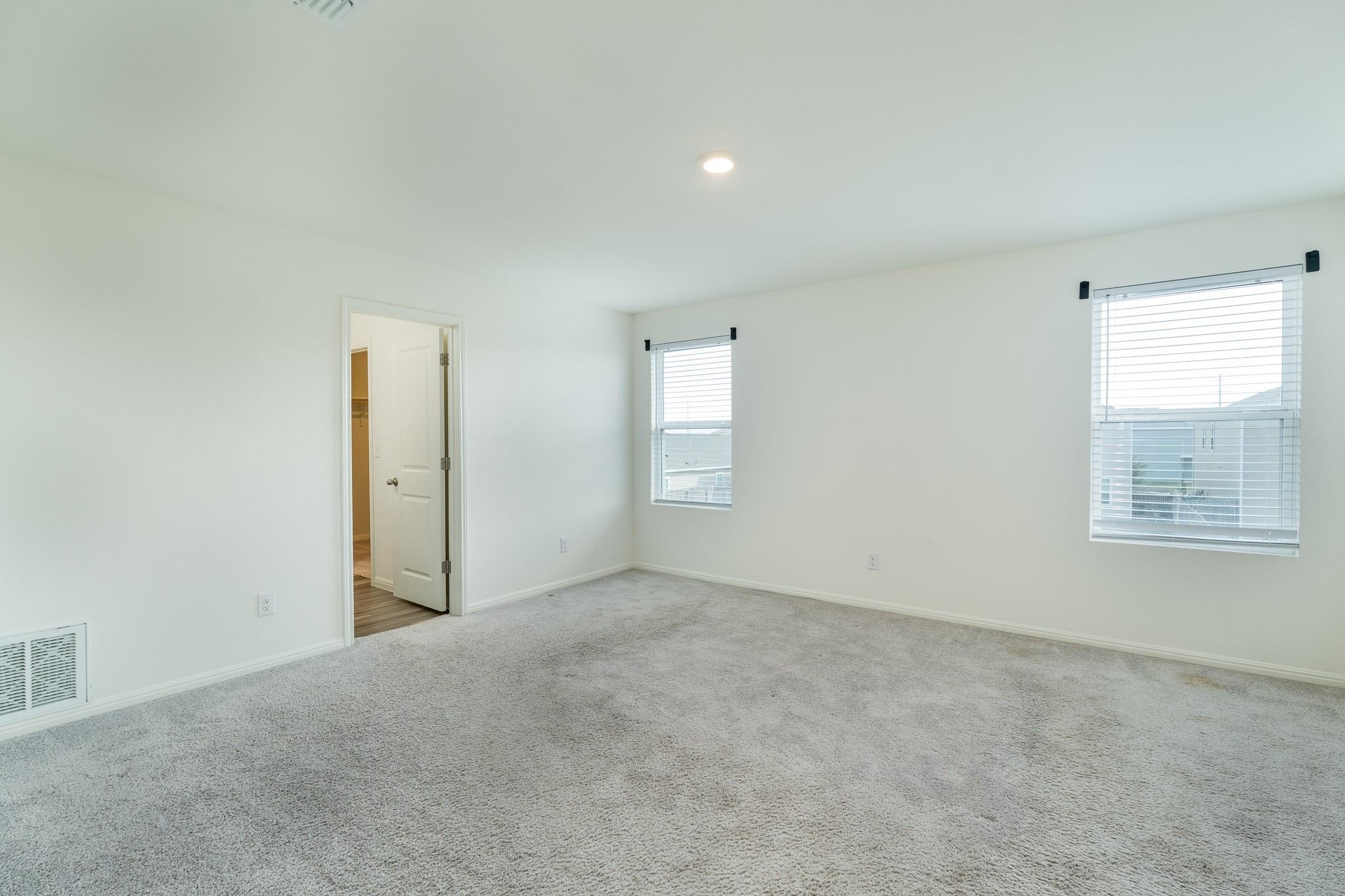 243 Waterbuck Loop Property Photo 10