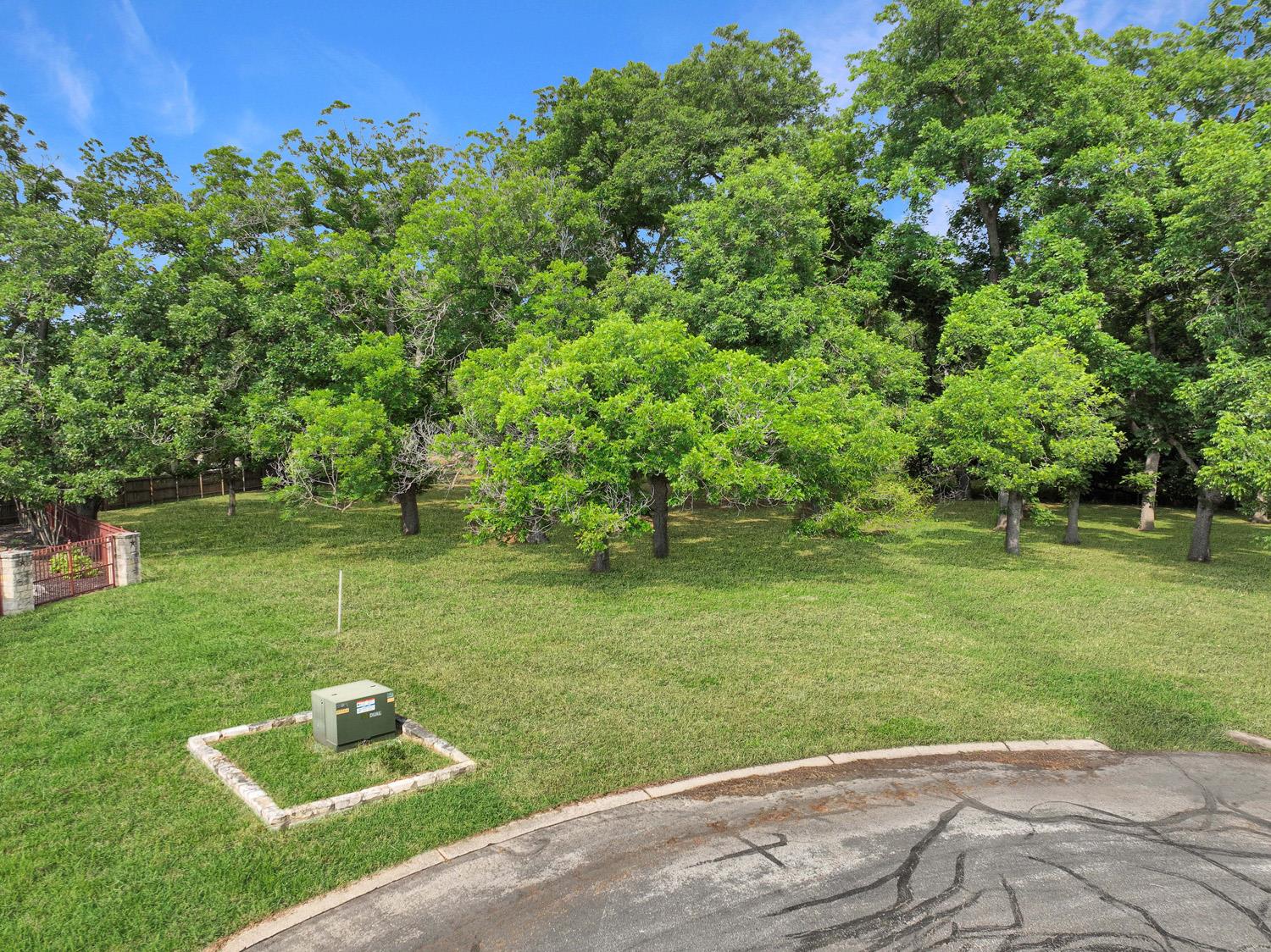 127 Milagros None Property Photo 1