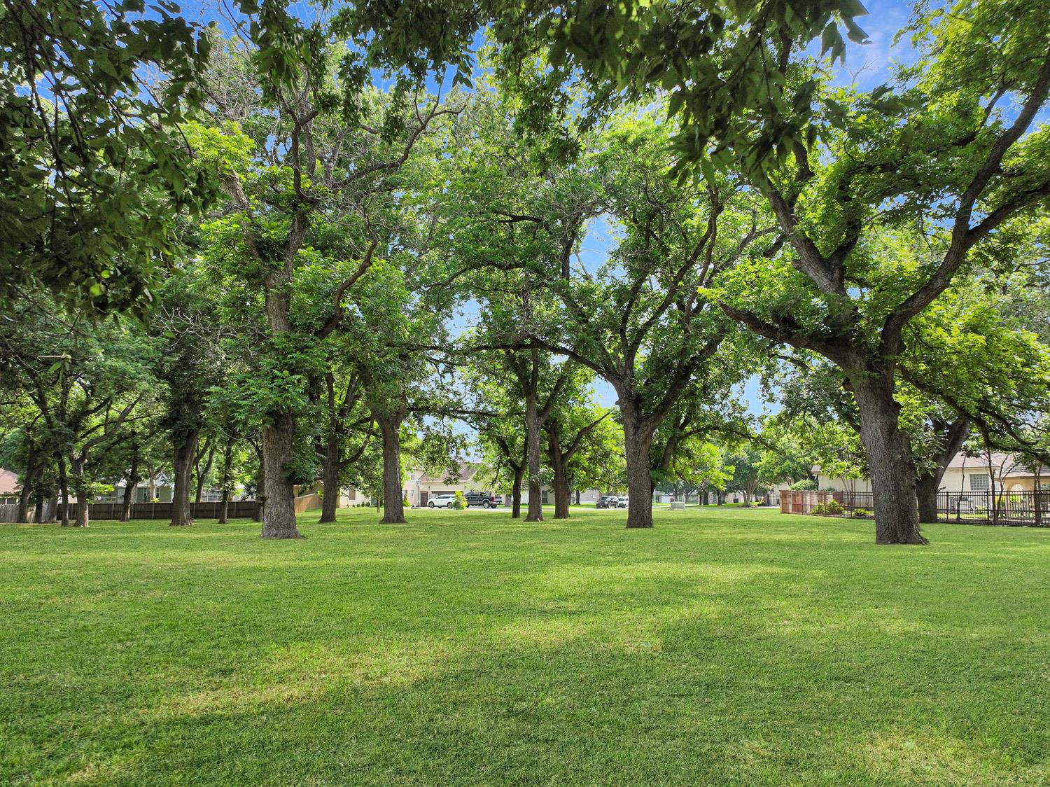 127 Milagros None Property Photo 8