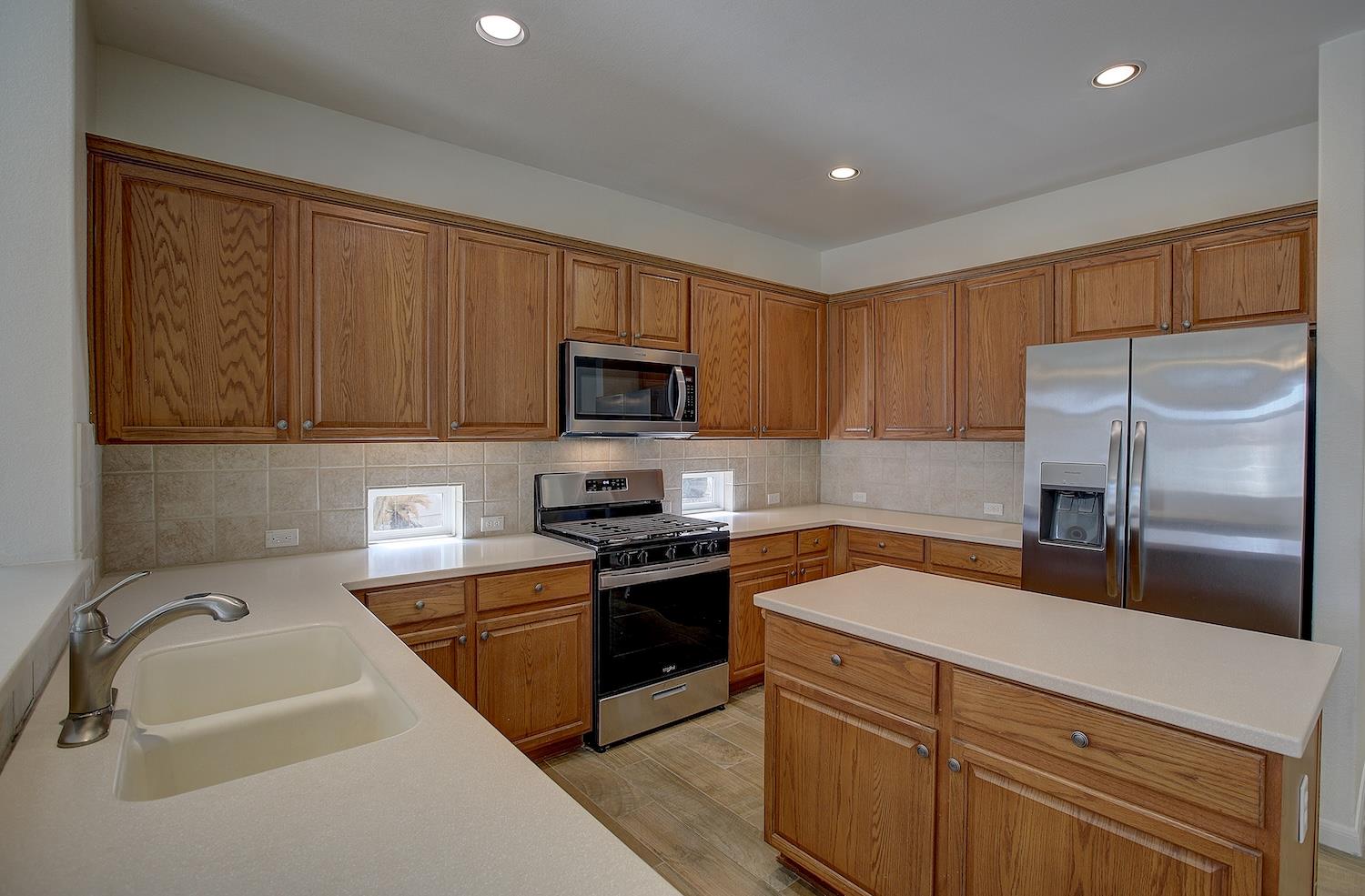 207 Monarch Trl Property Photo 5