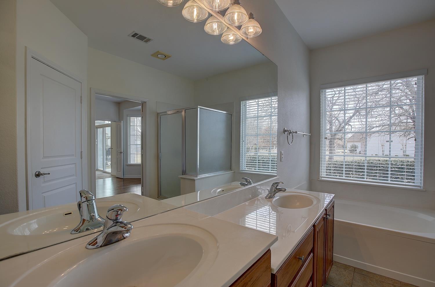 207 Monarch Trl Property Photo 16