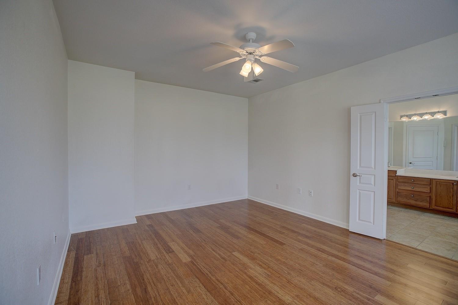 207 Monarch Trl Property Photo 30