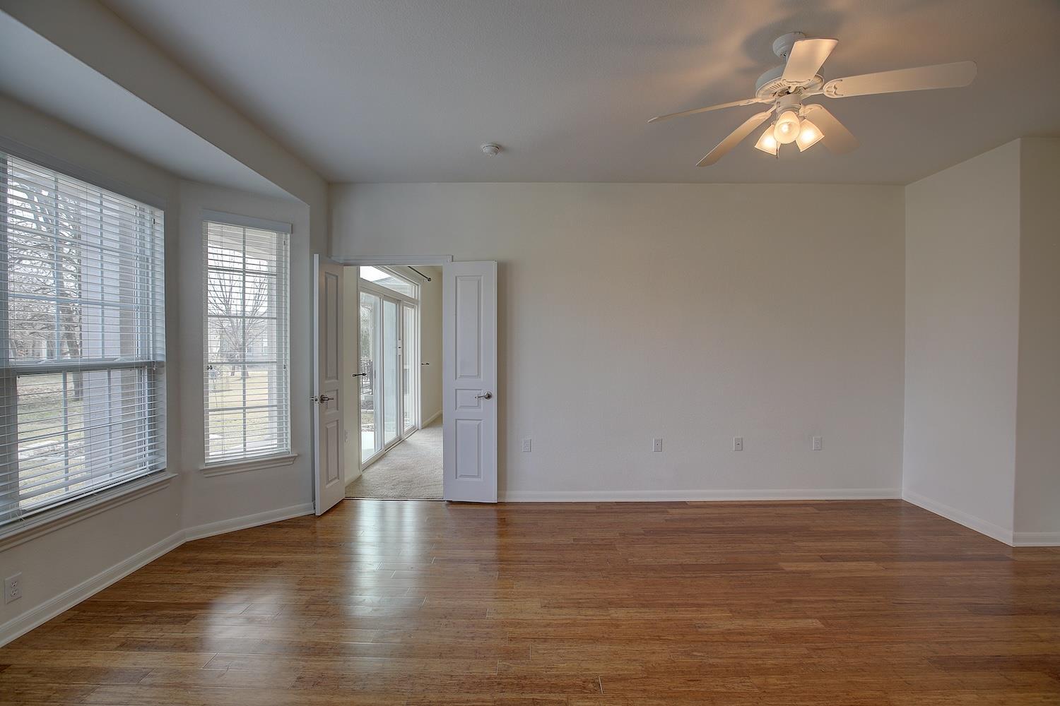 207 Monarch Trl Property Photo 33