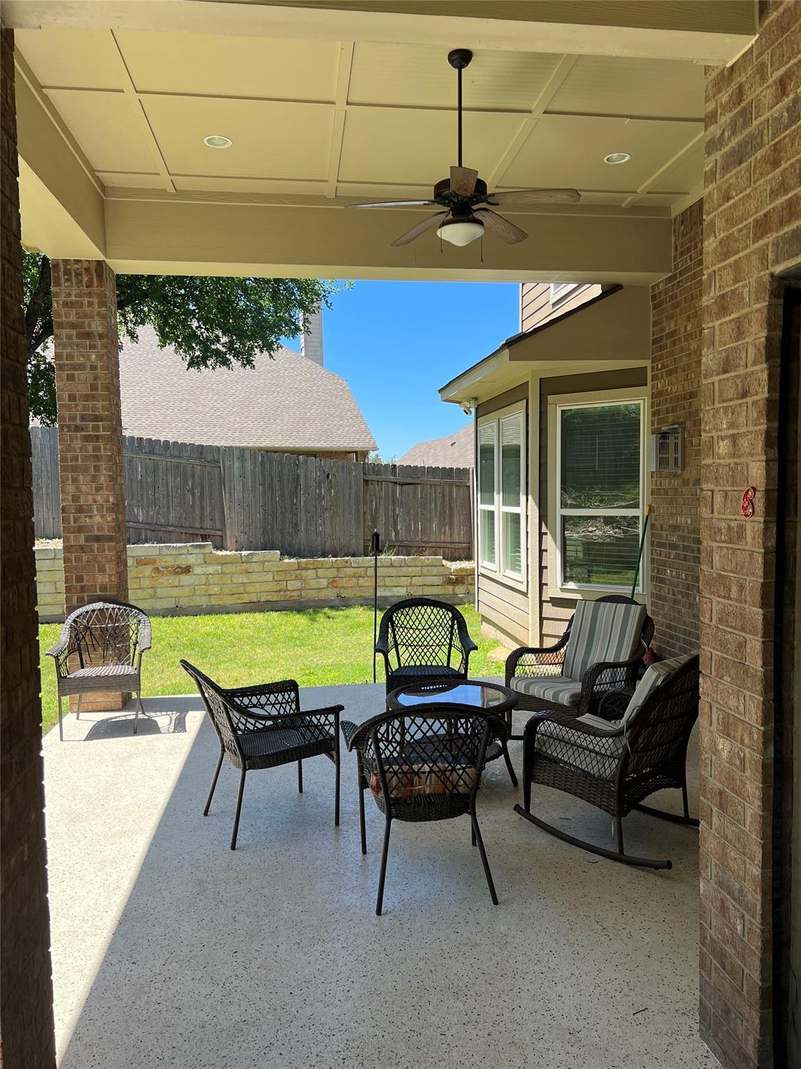104 Bastrop Dr Property Photo 12