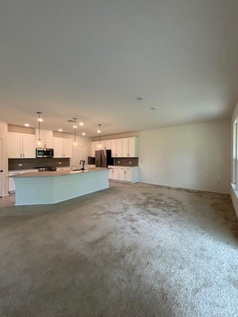 7925 Crystalbrook None W Property Photo 6
