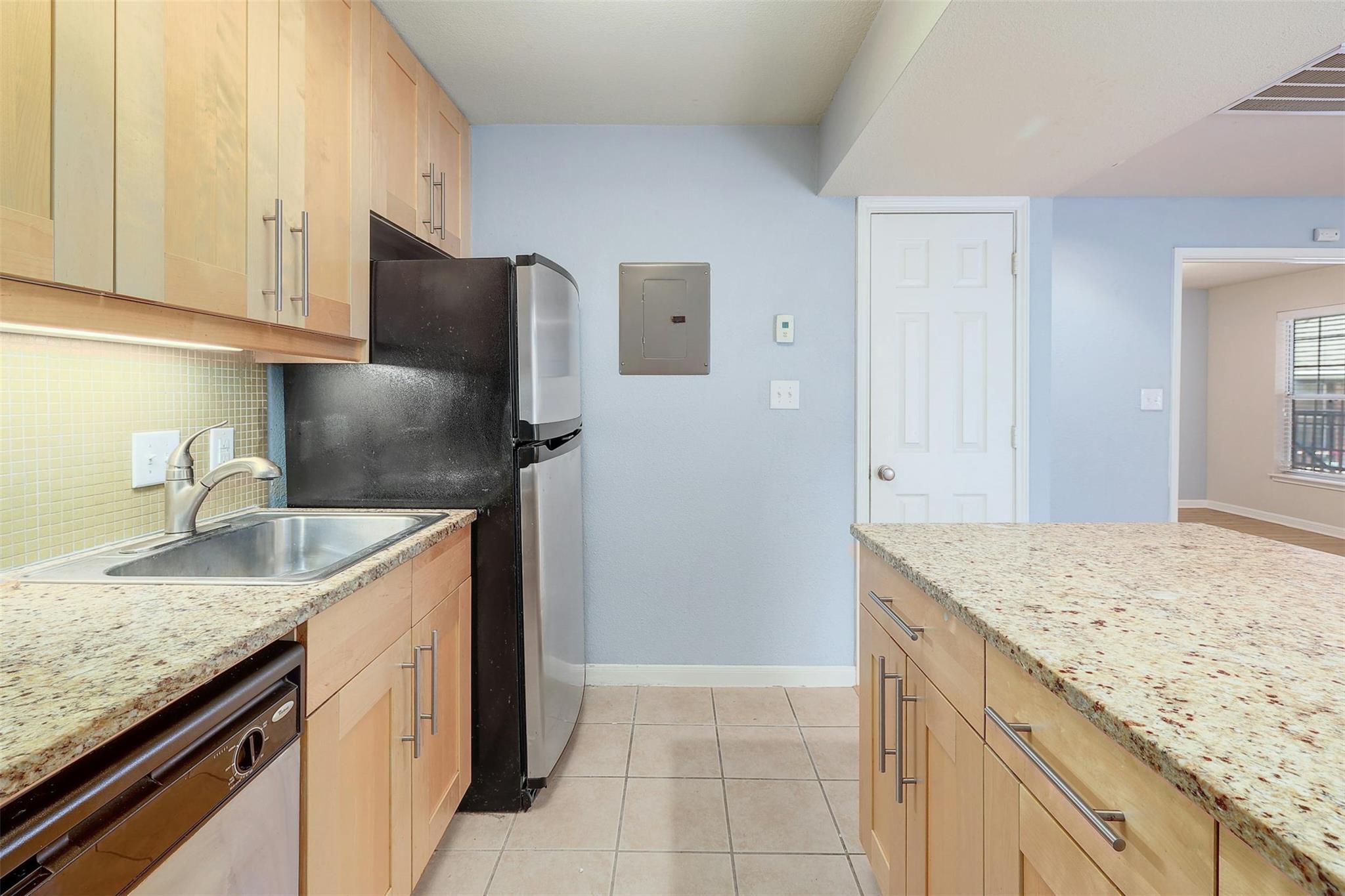 7685 Northcross Dr #524 Property Photo 9