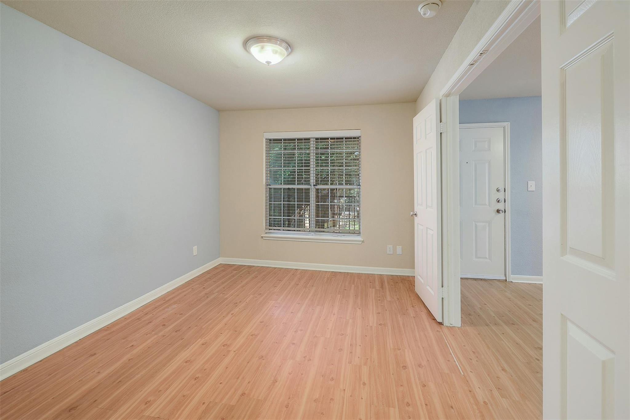 7685 Northcross Dr #524 Property Photo 13