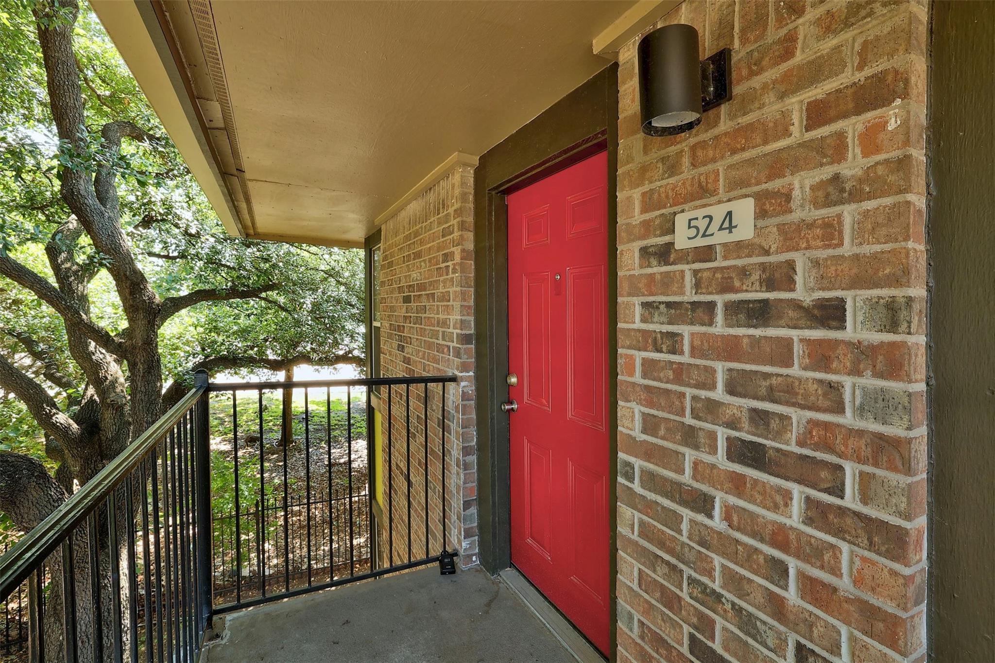 7685 Northcross Dr #524 Property Photo 20