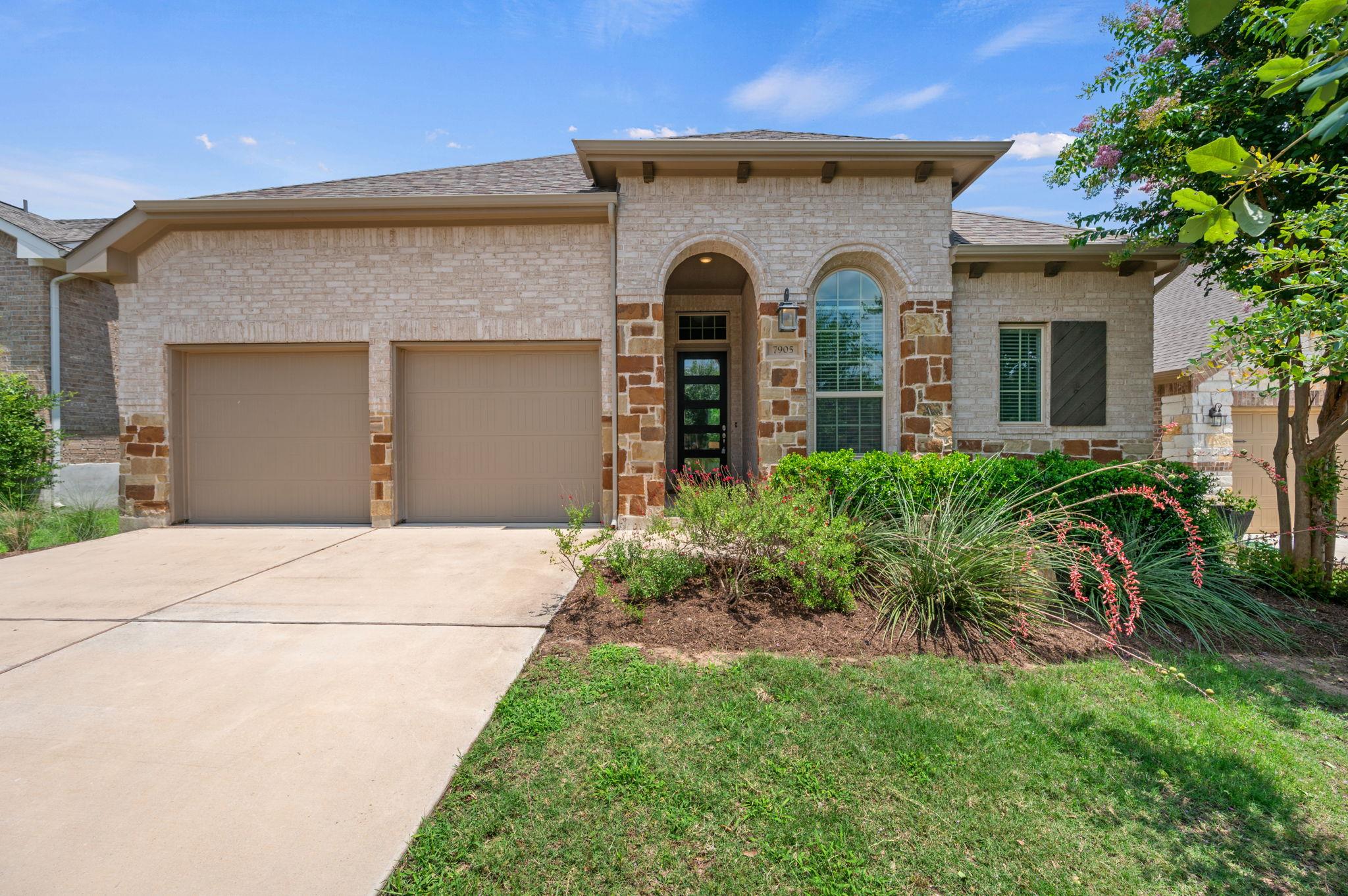 7905 Sunrise Ravine Pass Property Photo 1