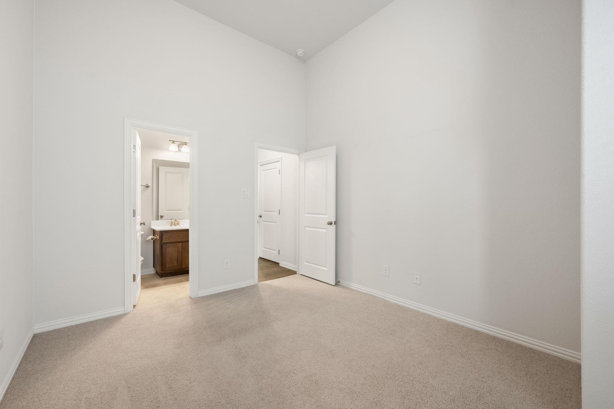 7905 Sunrise Ravine Pass Property Photo 23