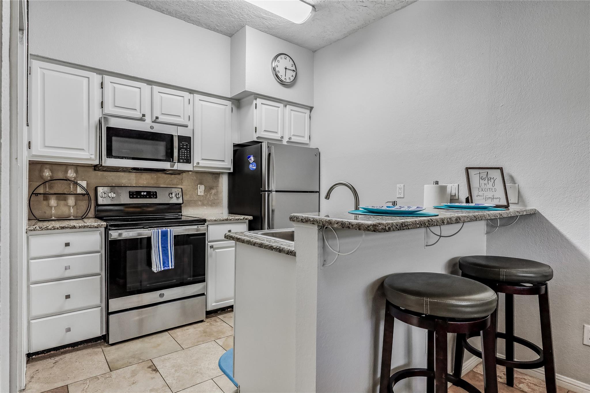 3404 American Dr #3300 Property Photo 4