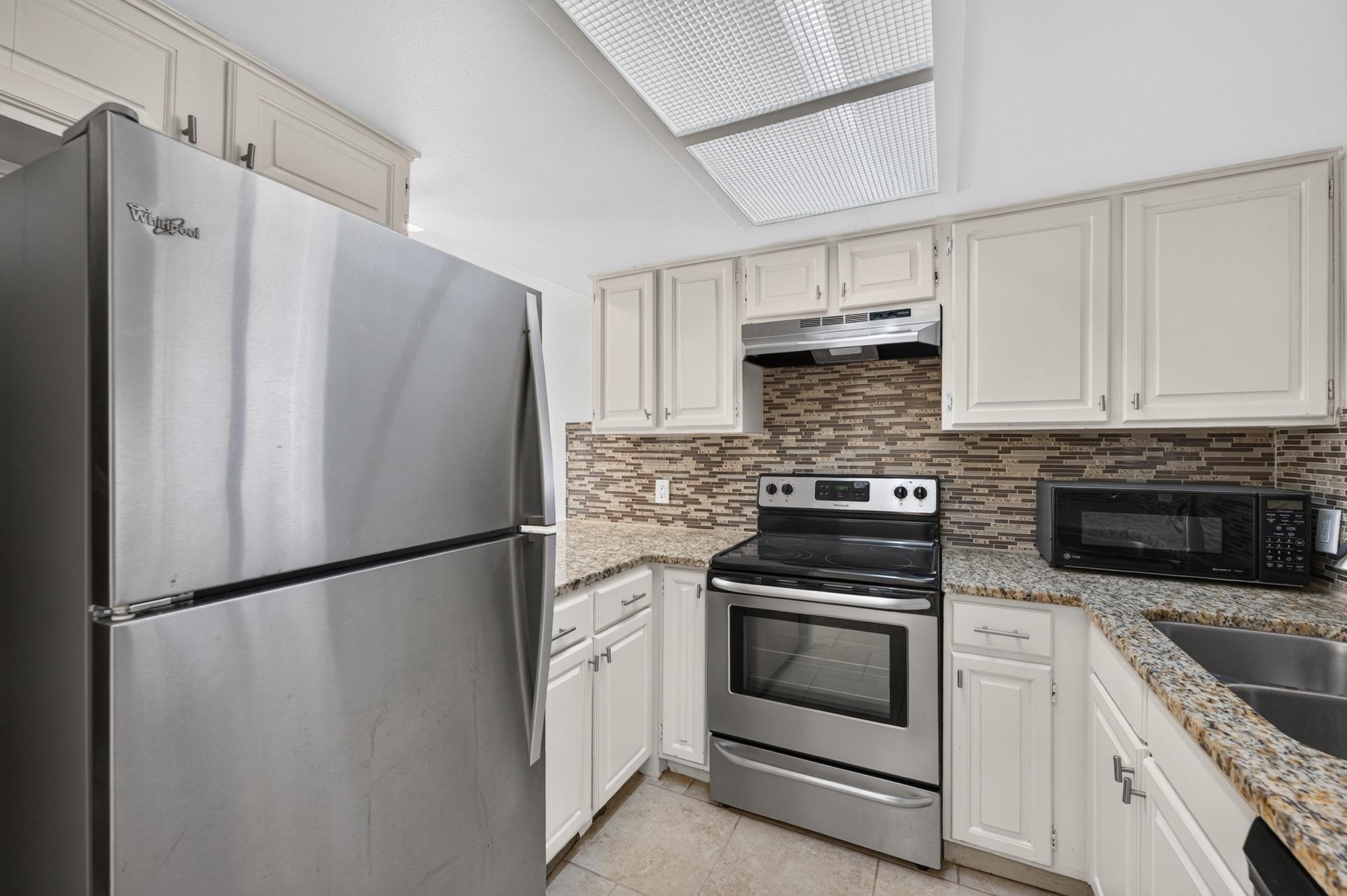 11805 Bell Ave #b Property Photo 11