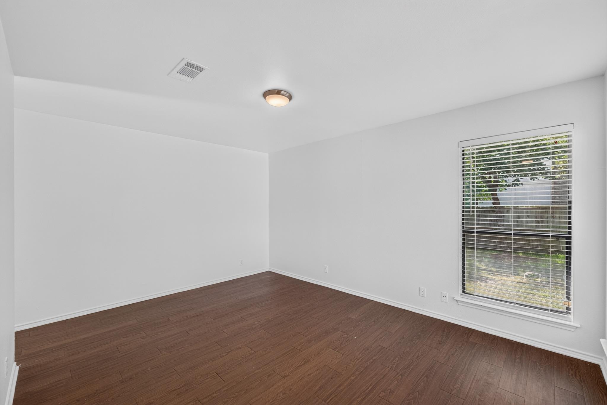 11805 Bell Ave #b Property Photo 14