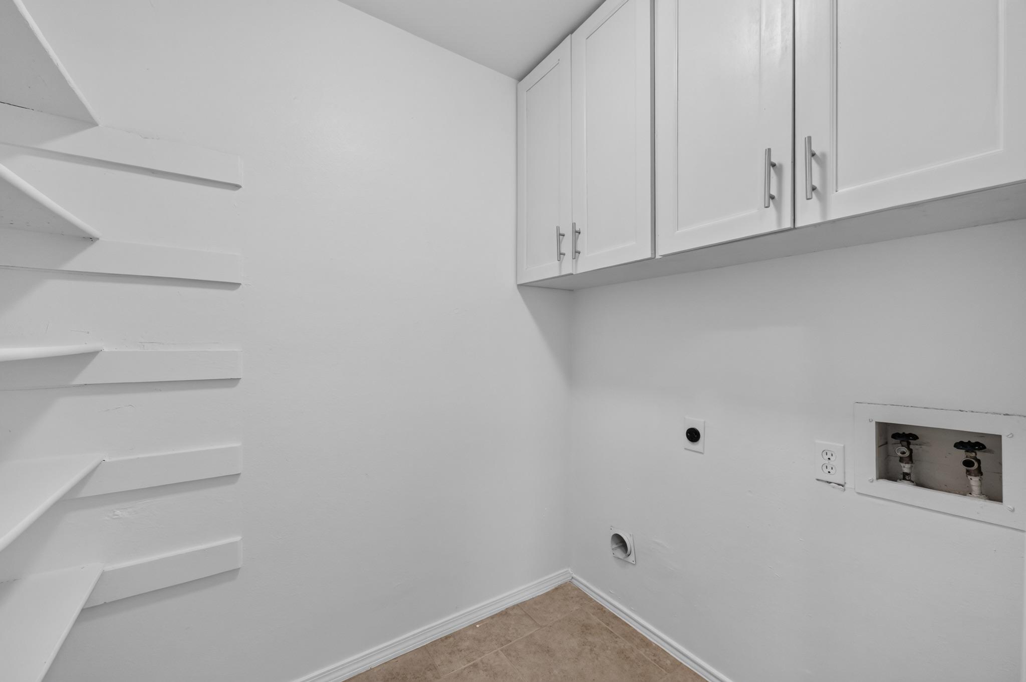11805 Bell Ave #b Property Photo 23