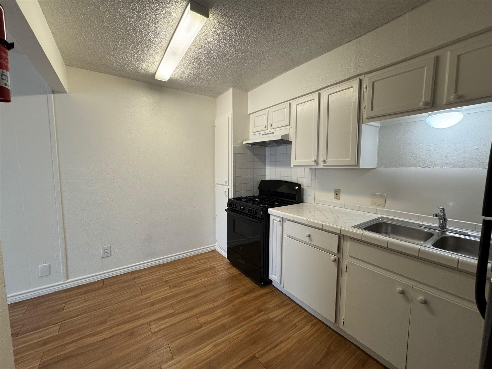 4810 West Wind Trl #101 Property Photo 4