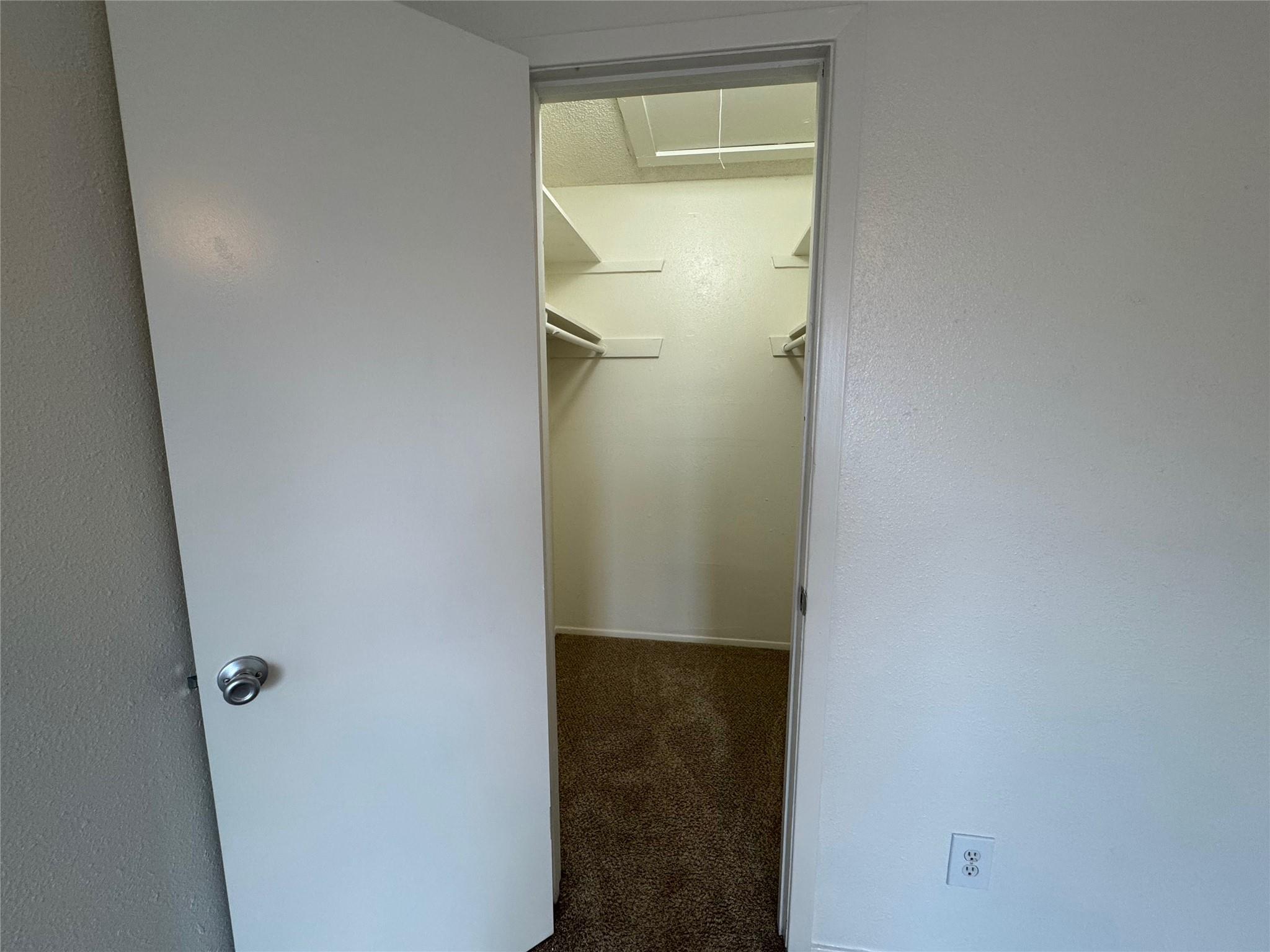 4810 West Wind Trl #101 Property Photo 17