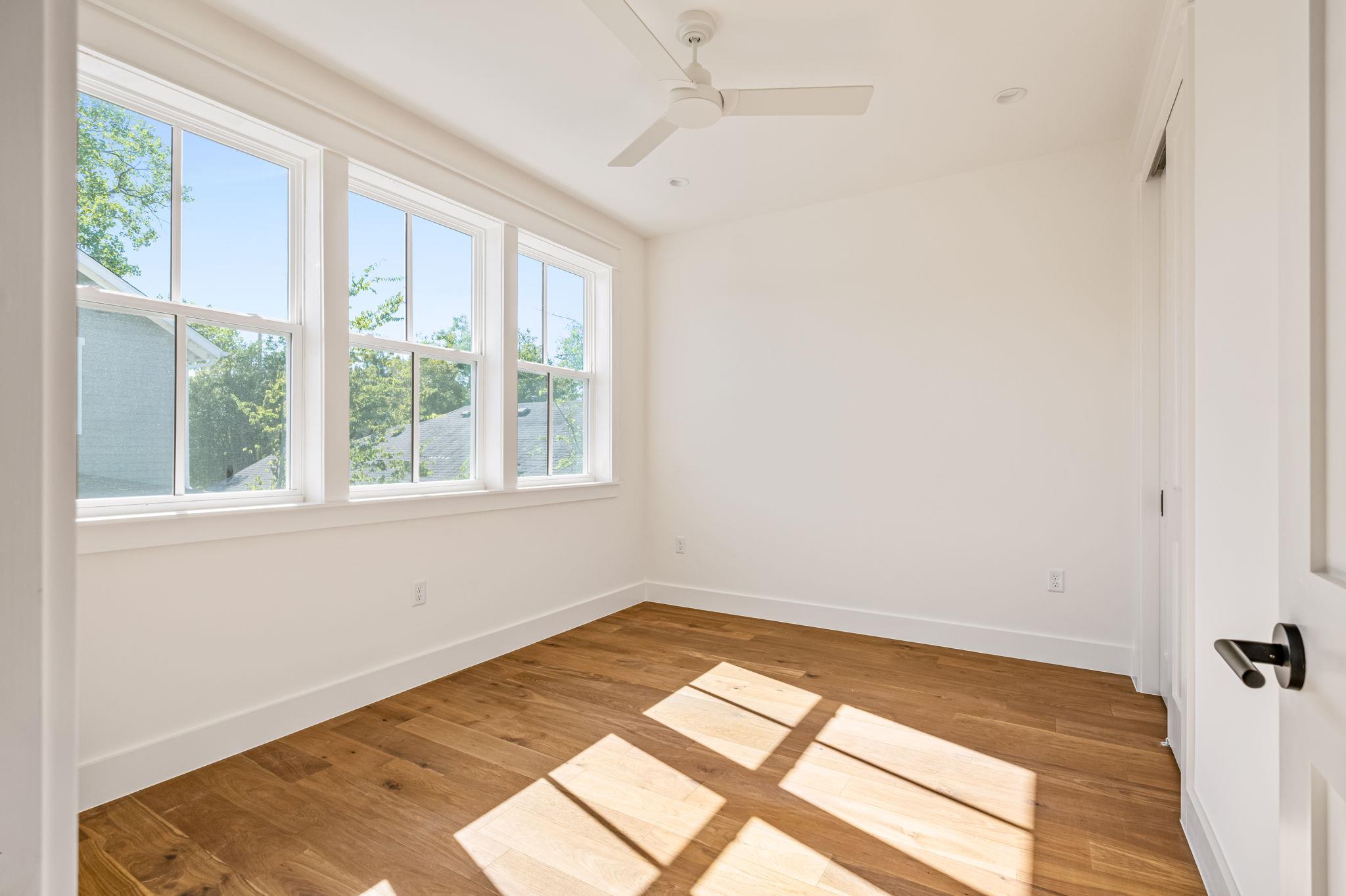 300 W Mockingbird Ln #2 Property Photo 19