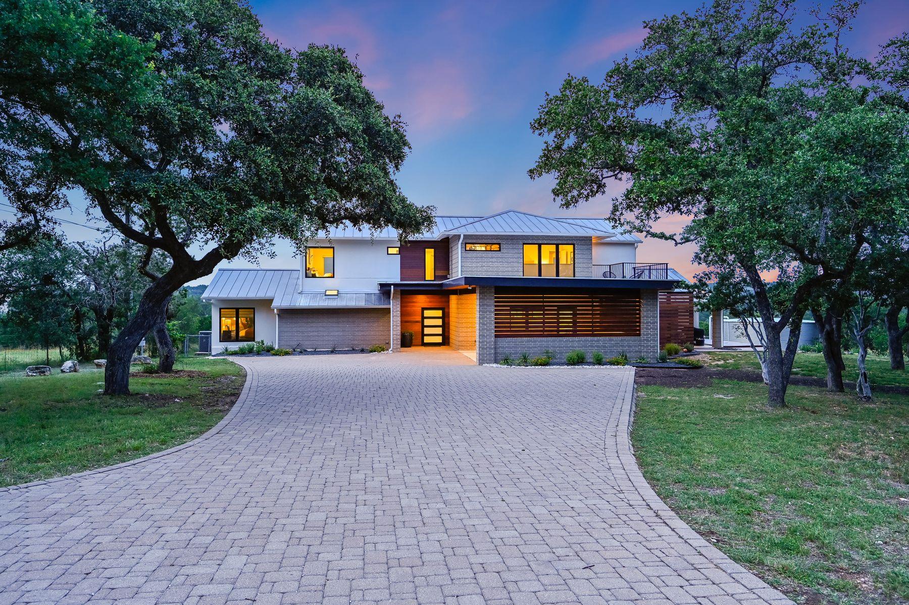 24710 Fossil Trl Property Photo 1