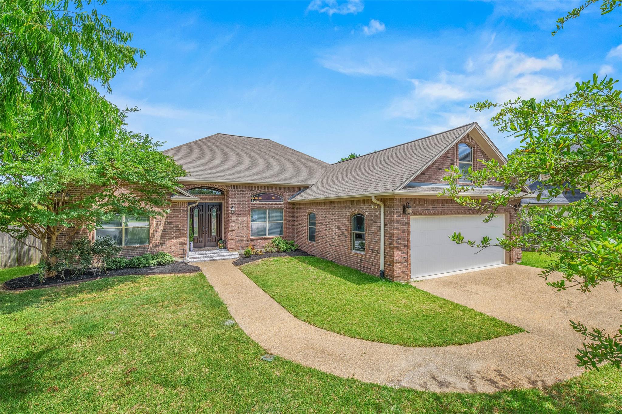 2707 Colony Creek Dr Property Photo 1