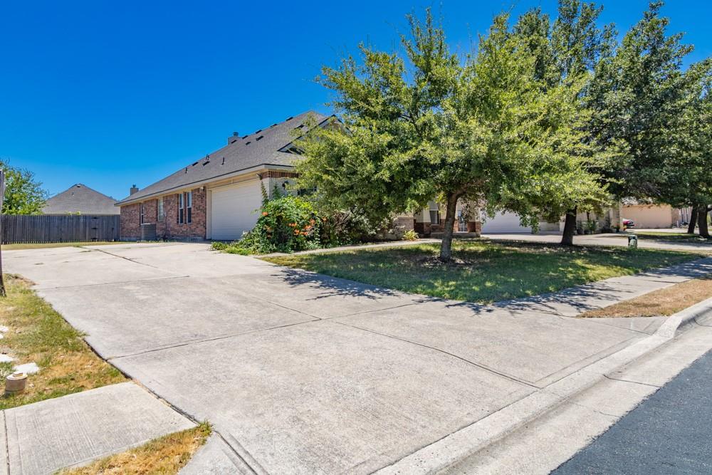 18745 Candace Loop Property Photo 1