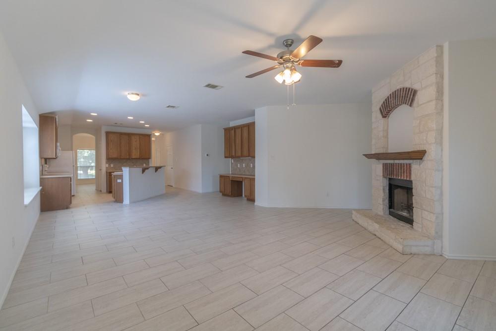 18745 Candace Loop Property Photo 5