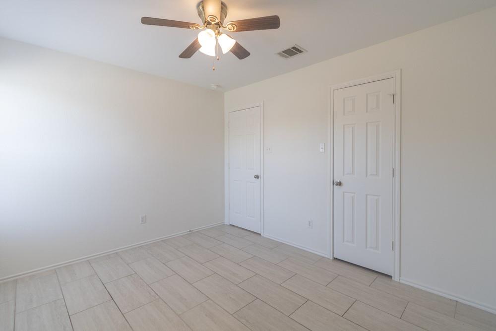 18745 Candace Loop Property Photo 9