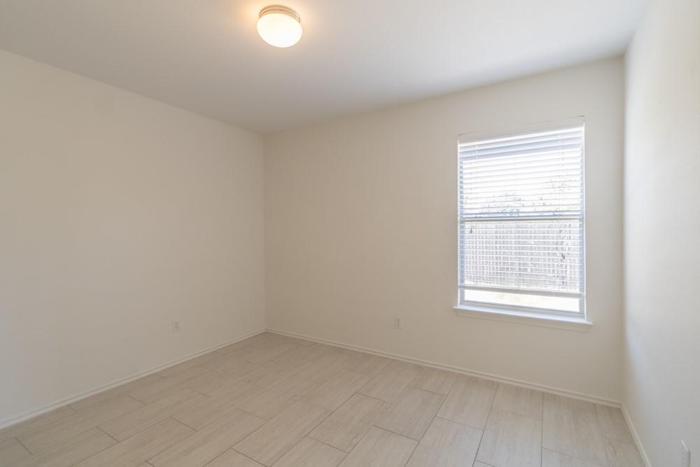 18745 Candace Loop Property Photo 10