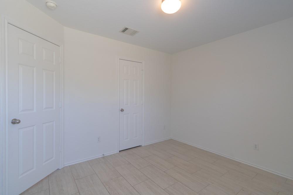 18745 Candace Loop Property Photo 12