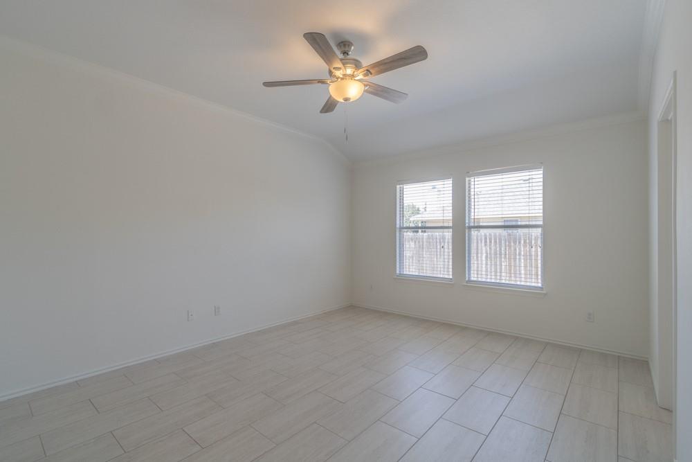 18745 Candace Loop Property Photo 13