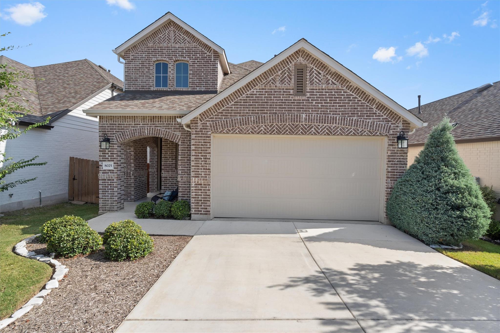 8025 Copper Prairie Bnd Property Photo 1