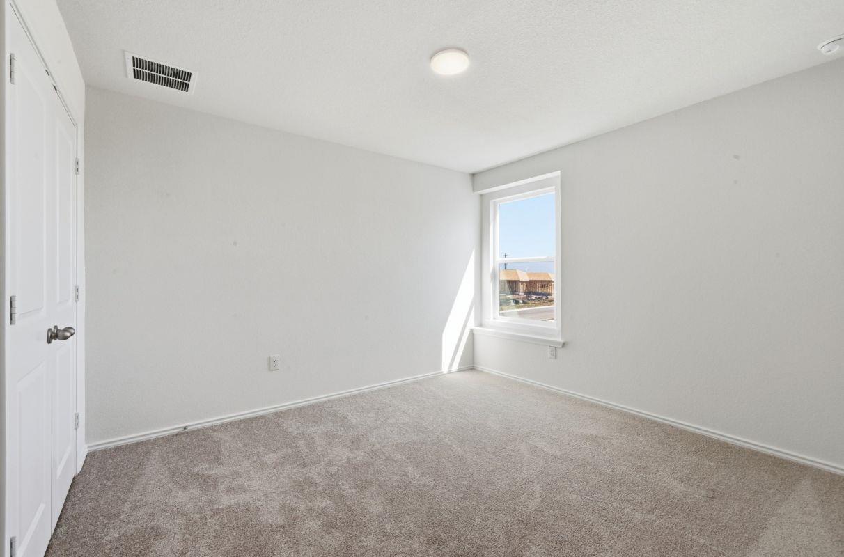 1002 Golden St Property Photo 20