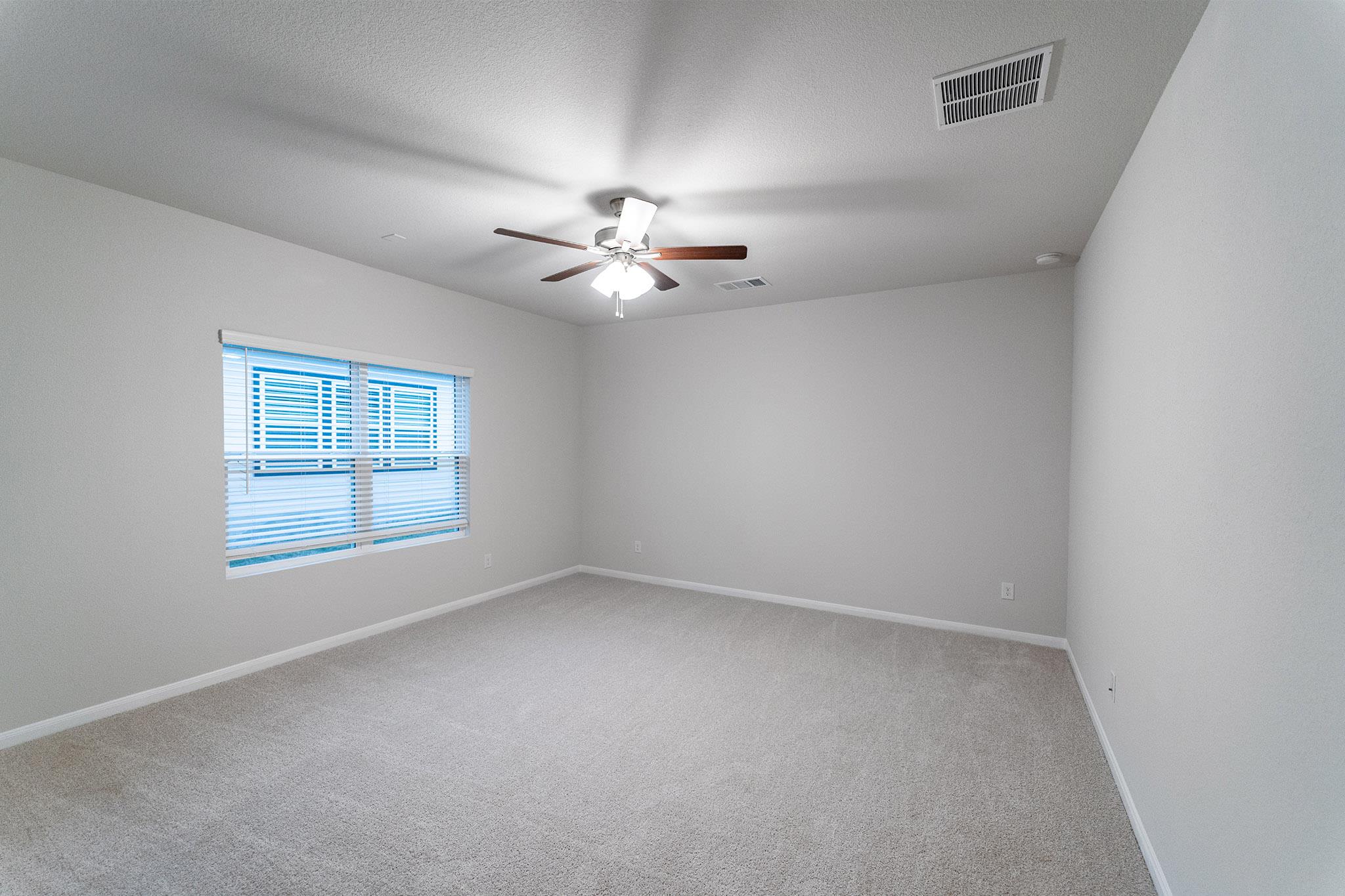 224 Villars Dr Property Photo 12